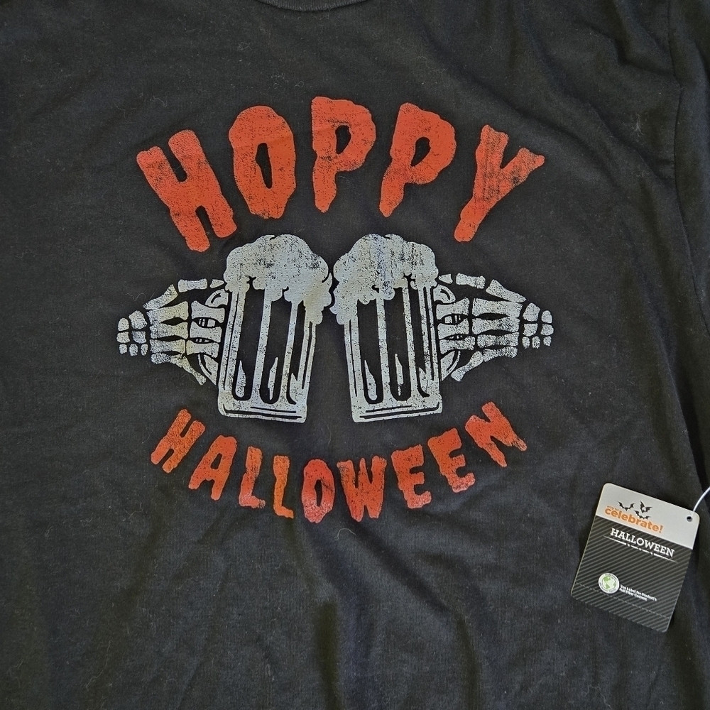 'Hoppy Halloween' Graphic T-Shirt in Black sz M (38-40) - Picture 2 of 7
